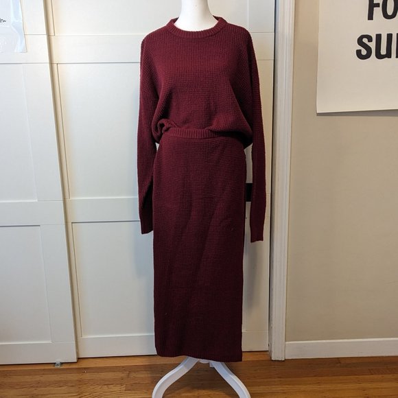 Lulus Dresses & Skirts - Lulu's 2 Piece Sweater and Faux Wrap Skirt in Maroon Size M